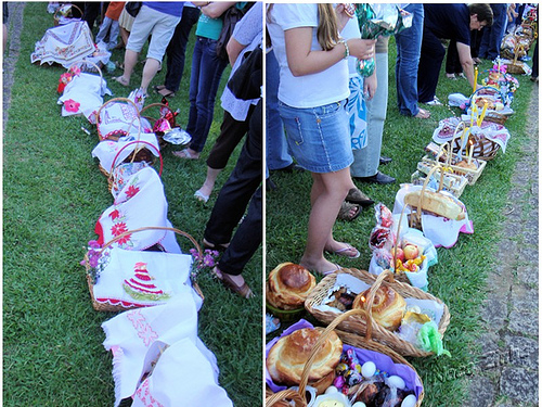 Bênção dos alimentos no Memorial ucraniano