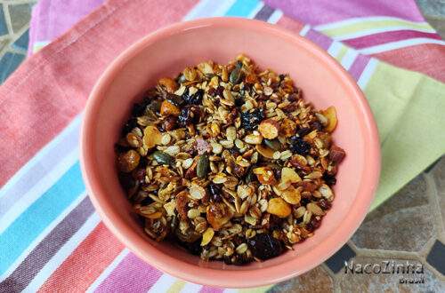 Granola com nibs de cacau